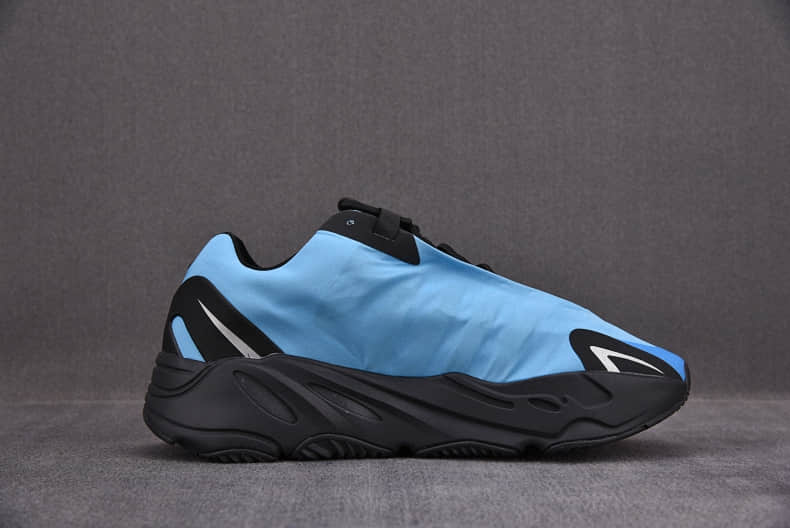Yeezy 700 'Bright Cyan' replica popular shoes shopping (2)